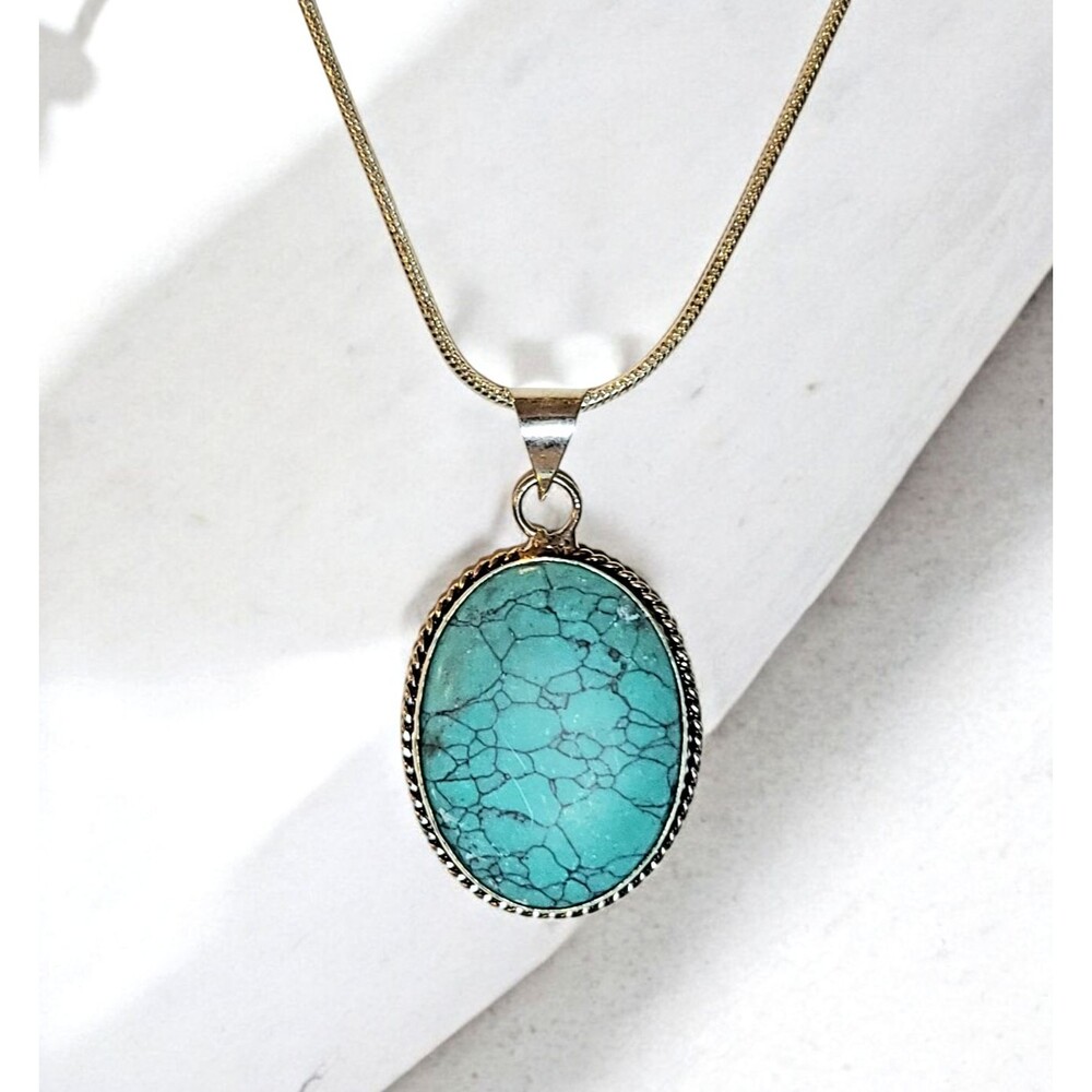 925 Sterling Silver Oval Turquoise Framed Pendant Necklace 18"
